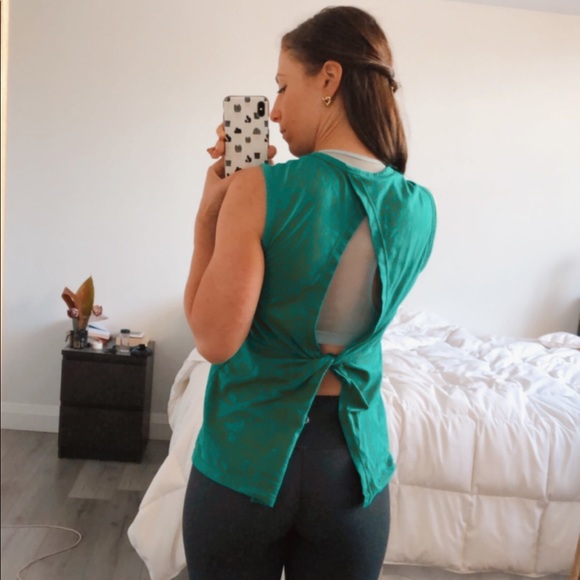 Green Fabletics Twisted Back Tank